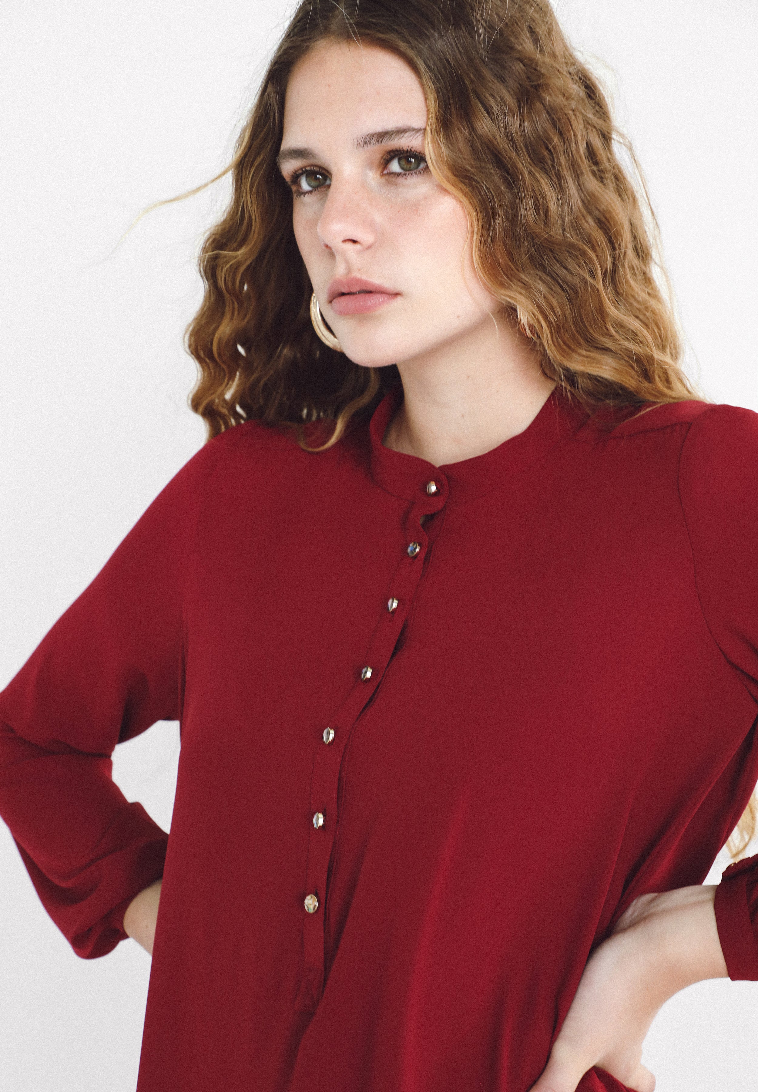 NIA KAFTAN BURDEOS - Image 4