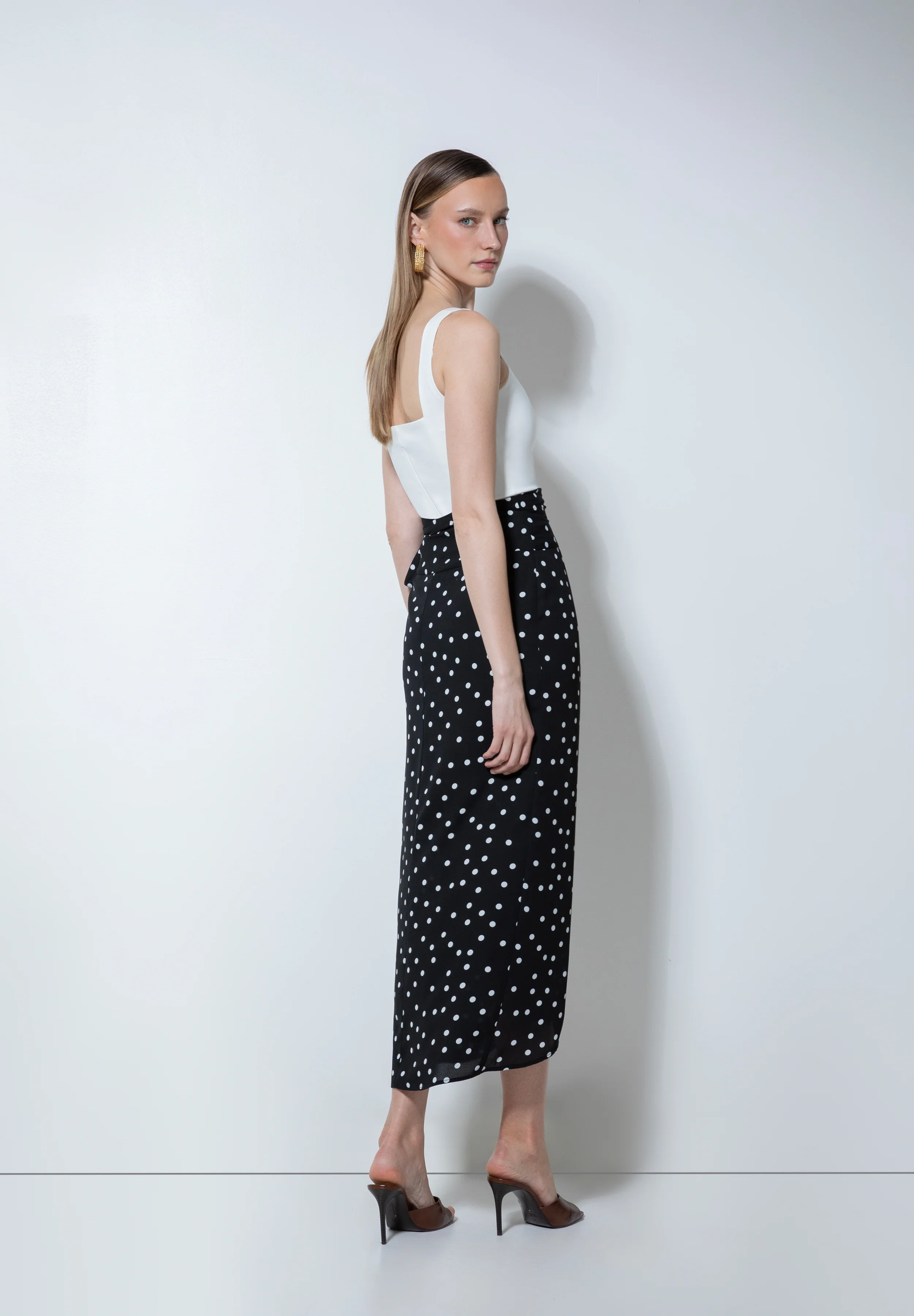 MORENTE FALDA LUNAR NEGRO - Image 5