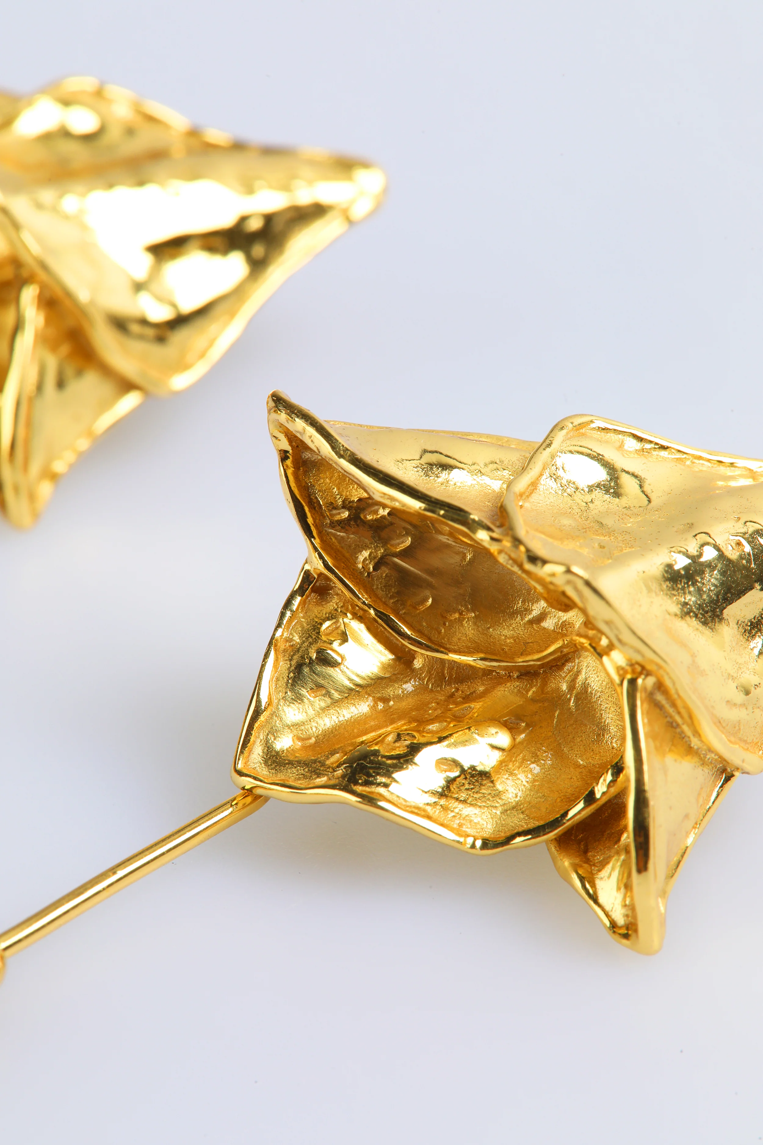 PENDIENTES TULIPA DORADOS - Image 3
