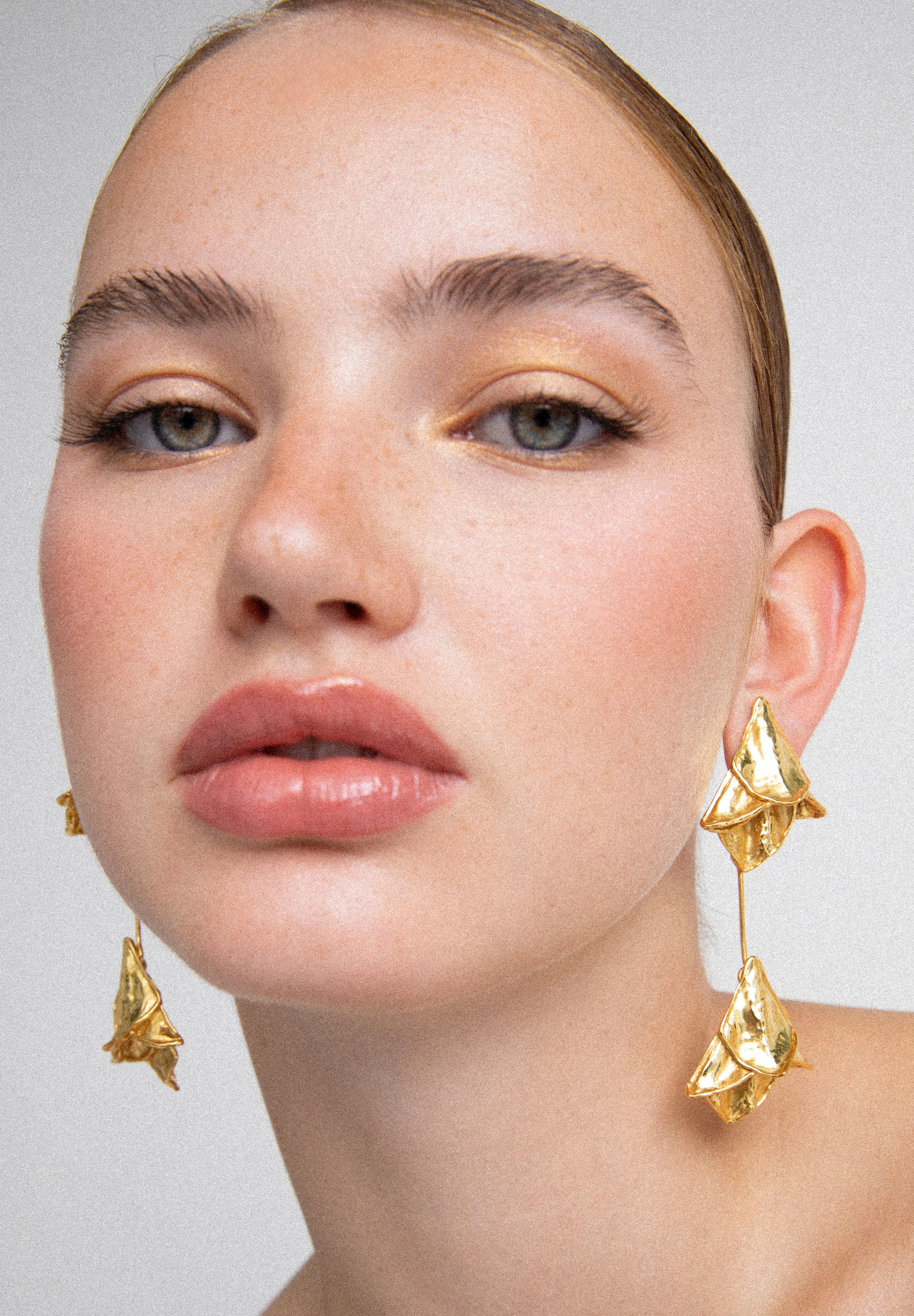 PENDIENTES TULIPA DORADOS - Image 4