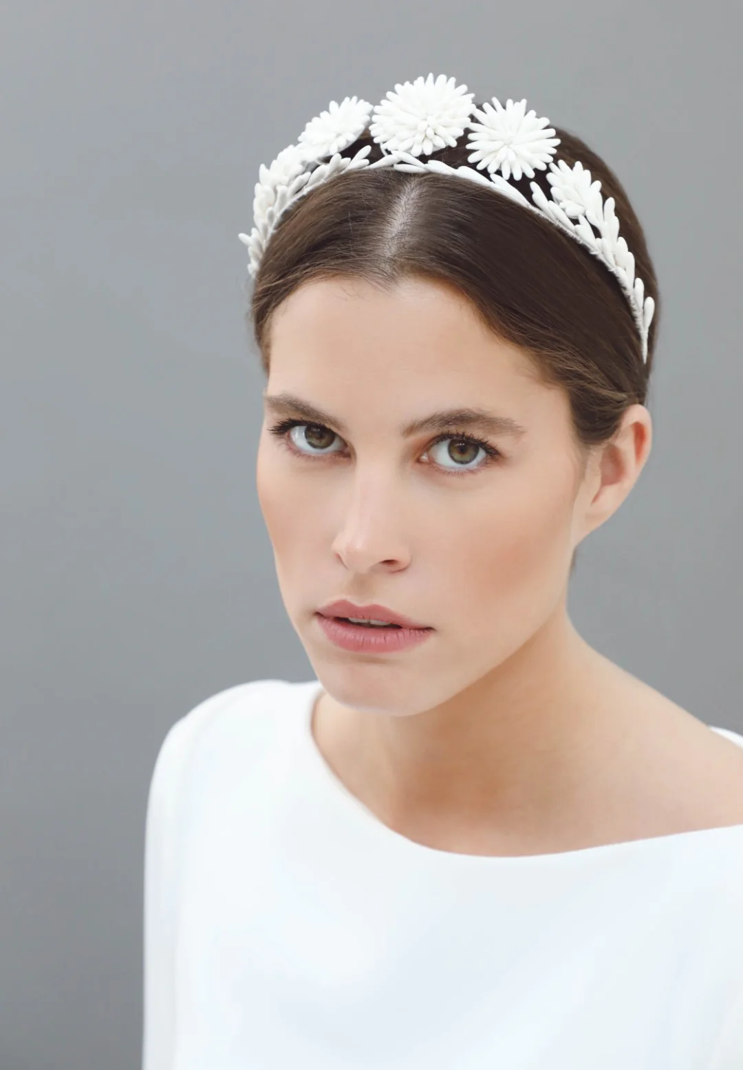 TOCADO DE NOVIA PORCELANA ESPIRAL - Image 3
